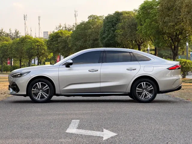 Geely Galaxy Stellar 6 — Фото автомобиля 5