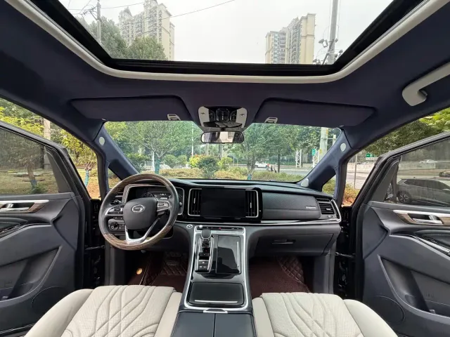 GAC Trumpchi M8 — Фото автомобиля 9