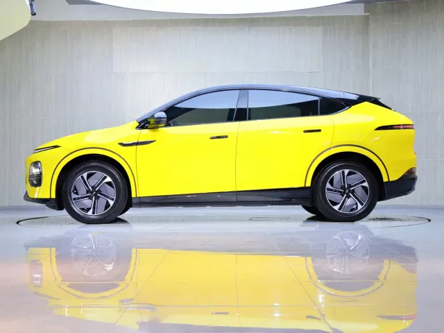 Xpeng G6 — Фото автомобиля 4