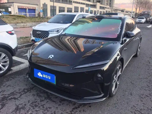 Фотография автомобиля — Nio ET5 Touring