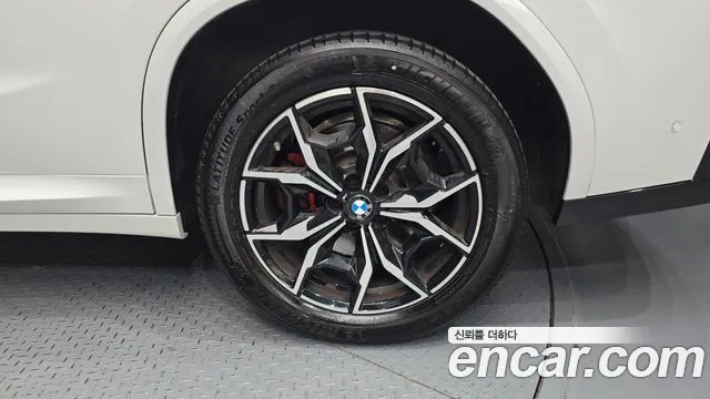 BMW X4 xDrive20i M Sport Pro — Фото автомобиля 21