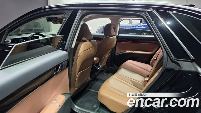 Hyundai Grandeur GN7 — Фото автомобиля 17