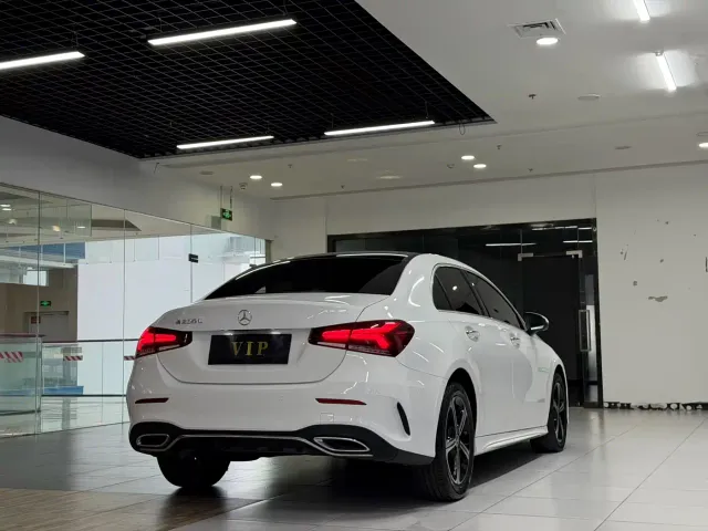 Mercedes-Benz A-Class — Фото автомобиля 9