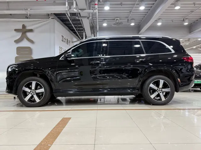 Mercedes-Benz GLS-Class — Фото автомобиля 4