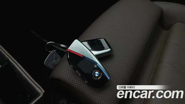 BMW 5 Series G60 — Фото автомобиля 13