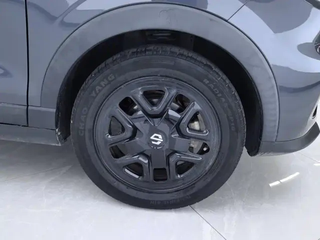 Leapmotor T03 — Фото автомобиля 6