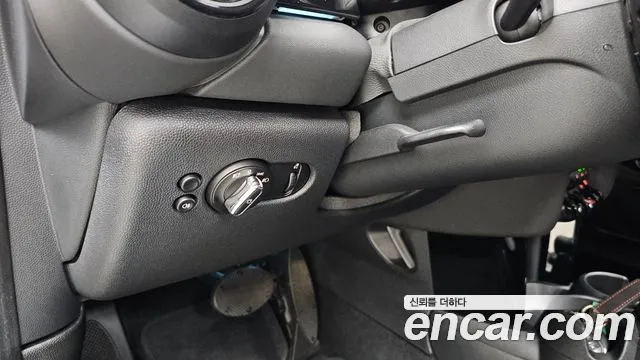 Mini Cooper Cooper Classic — Фото автомобиля 27
