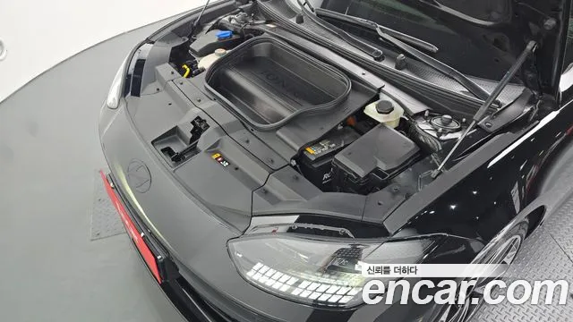 Hyundai Ioniq6 — Фото автомобиля 5