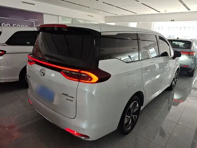 GAC Trumpchi M6 — Фото автомобиля 6