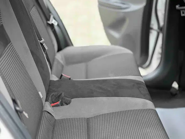 Toyota Vios — Фото автомобиля 16