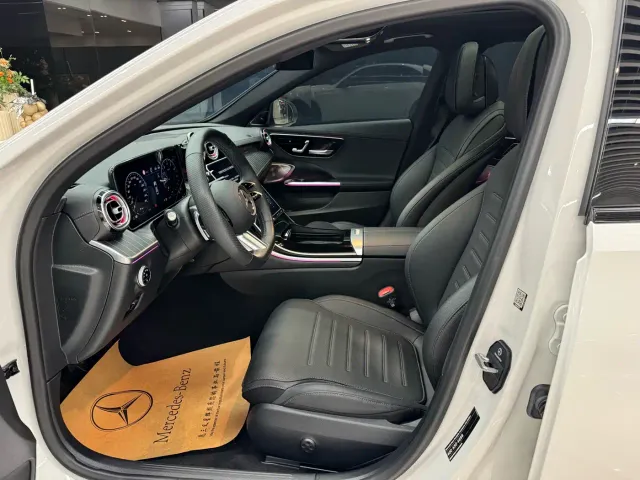 Mercedes-Benz C-Class — Фото автомобиля 10