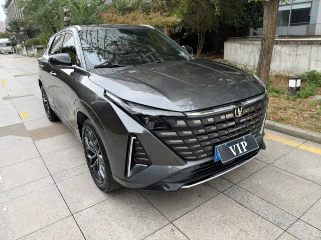Changan UNI-Z — Фото автомобиля 2