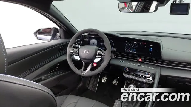 Hyundai Avante CN7 — Фото автомобиля 15