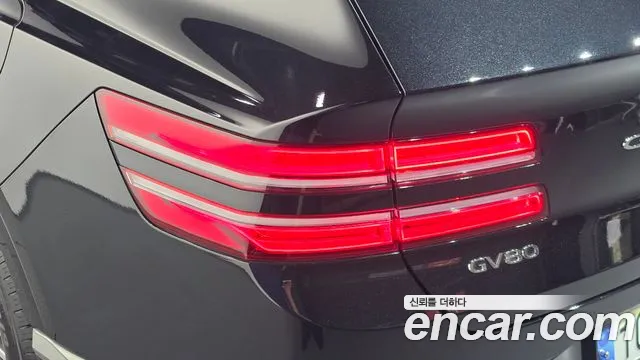 Genesis GV80 — Фото автомобиля 8