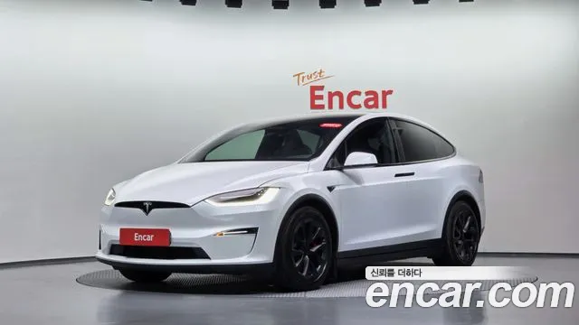 Фотография автомобиля — Tesla Model X