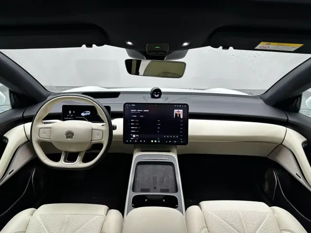 Nio ET5 Touring — Фото автомобиля 12