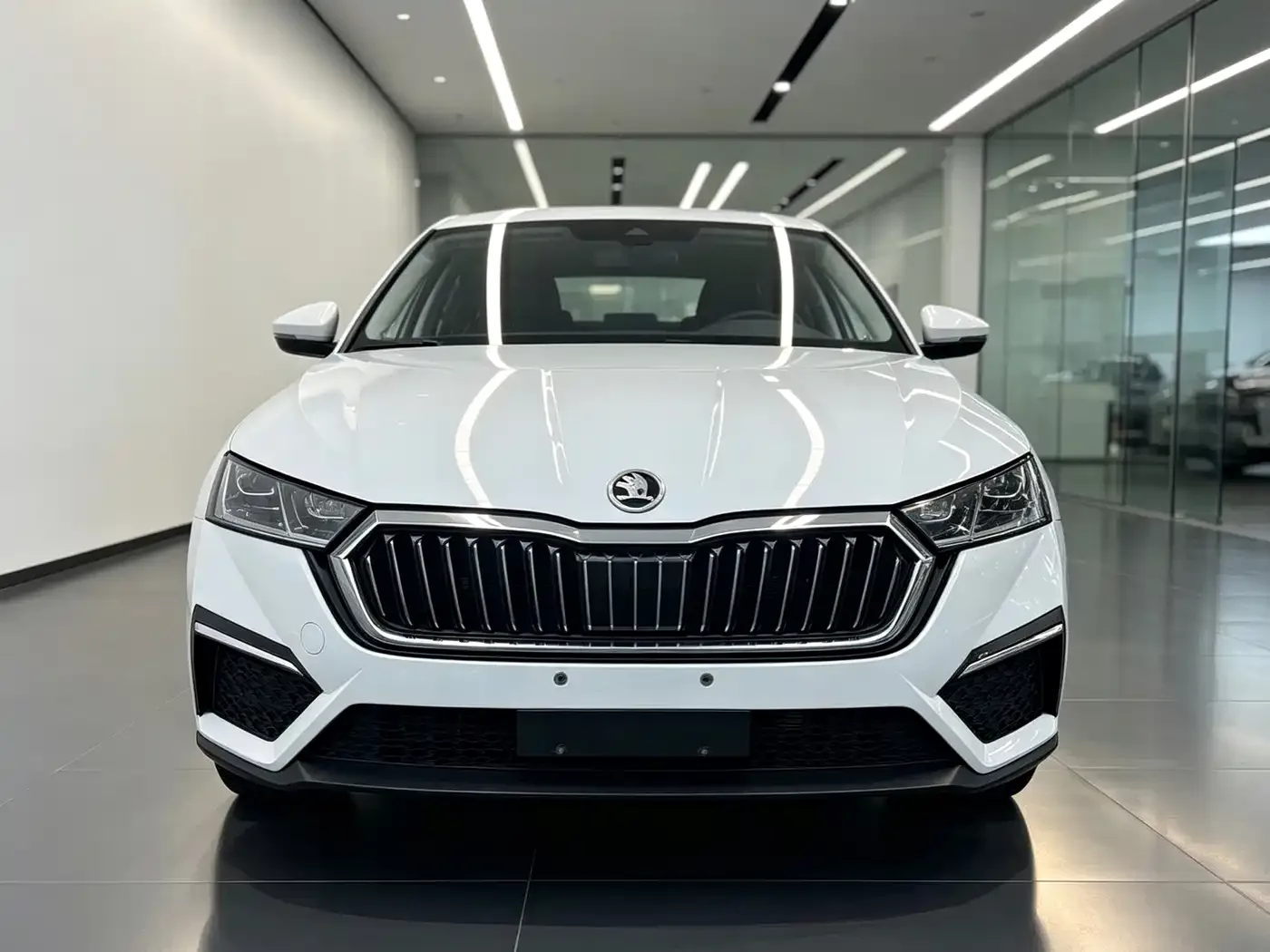 Škoda Octavia 2022 PRO TSI280 Luxury Edition — Фото автомобиля 2