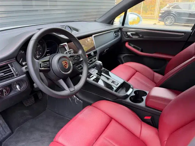 Porsche Macan — Фото автомобиля 9