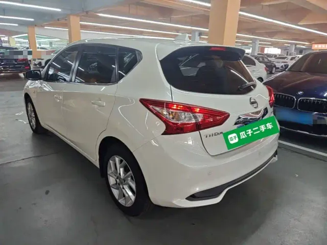 Nissan Tiida — Фото автомобиля 4