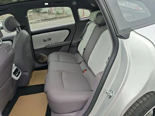 Changan Qiyuan A06 — Фото автомобиля 16