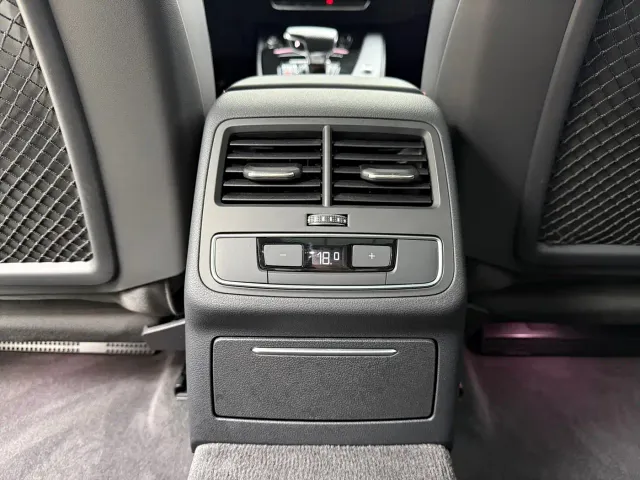 Audi A4L — Фото автомобиля 19