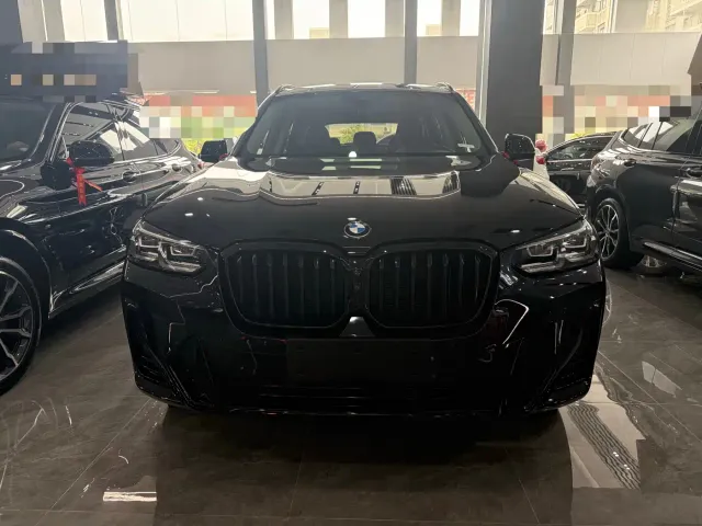 BMW X3 — Фото автомобиля 2