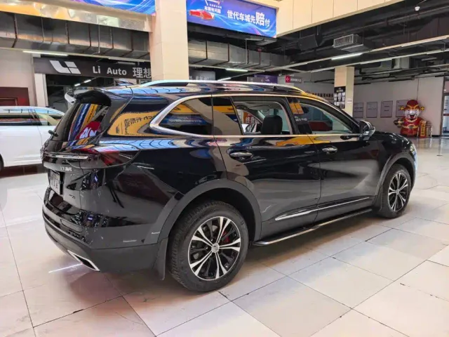 Buick Envision Plus — Фото автомобиля 3