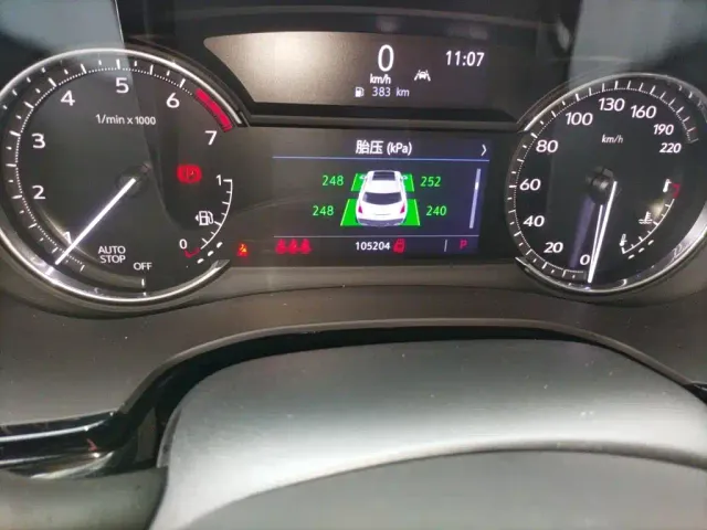 Cadillac XT5 — Фото автомобиля 4