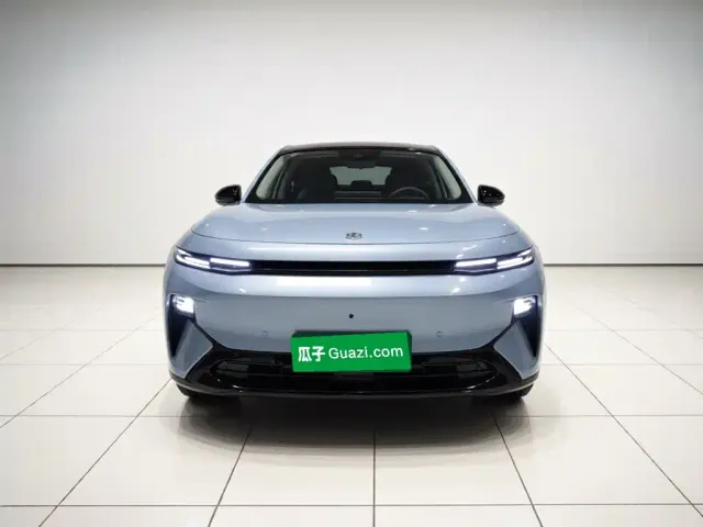 Leapmotor B10 — Фото автомобиля 2