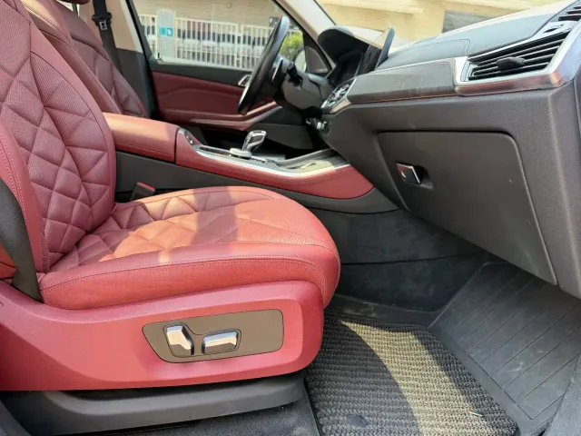 BMW X5 — Фото автомобиля 16
