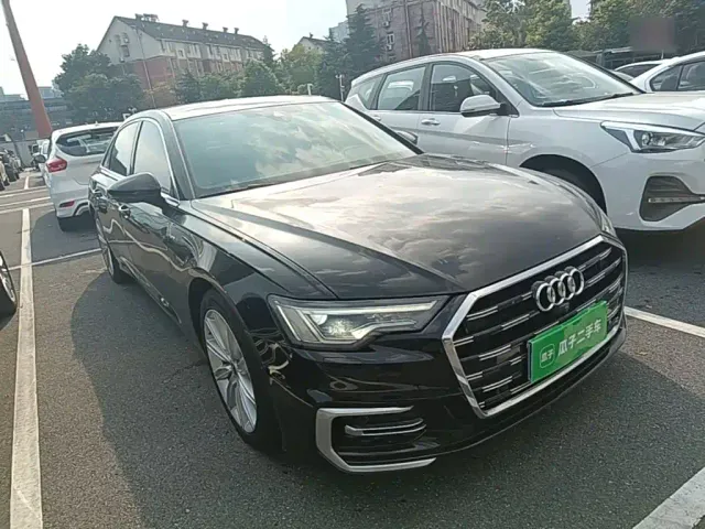Audi A6L — Фото автомобиля 3
