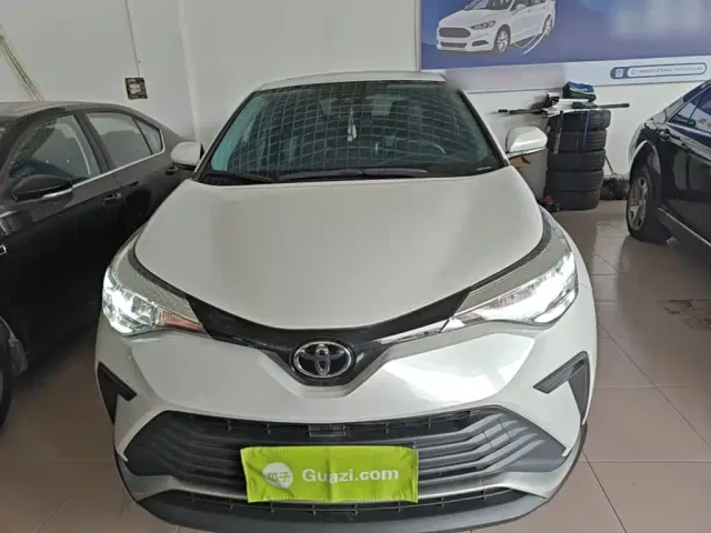 Toyota IZOA — Фото автомобиля 2