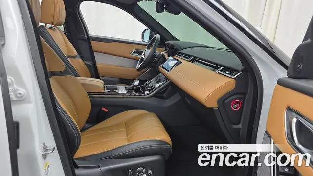 Land Rover Range Rover Velar — Фото автомобиля 11