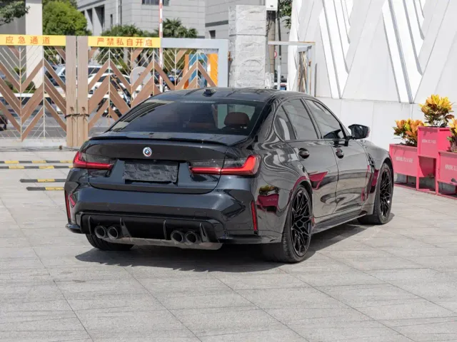 BMW M3 — Фото автомобиля 8