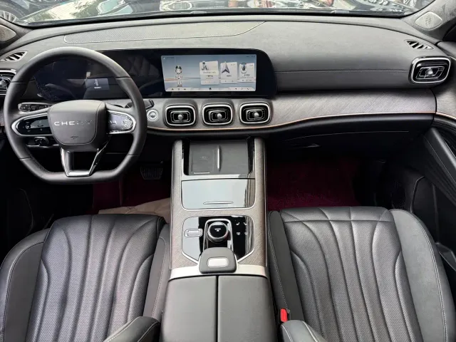 Chery Tiggo 9 — Фото автомобиля 4