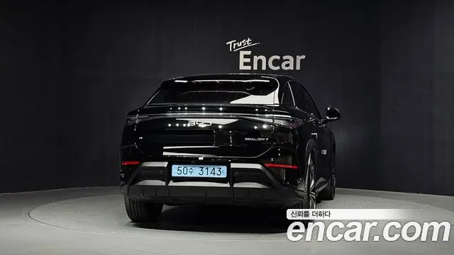 BYD Sealion 7 — Фото автомобиля 4