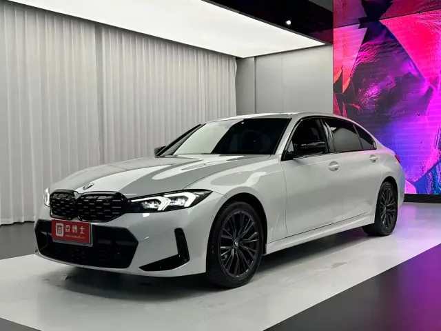 Фотография автомобиля — BMW 3 Series