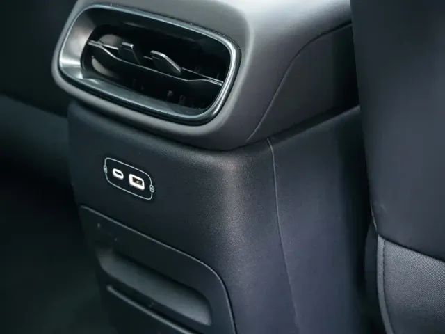 Leapmotor Lafa 5 — Фото автомобиля 18