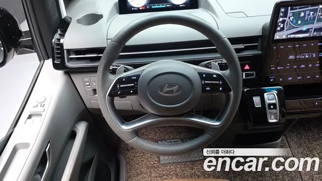 Hyundai Staria Staria Lounge 9 мест — Фото автомобиля 13
