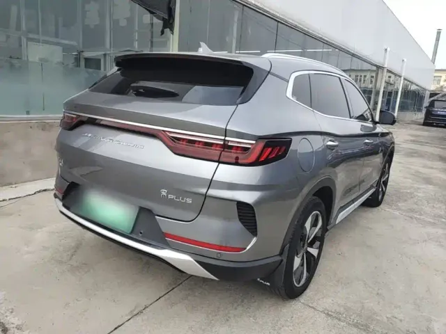 BYD Song PLUS — Фото автомобиля 6