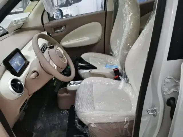 Wuling Hongguang Mini EV — Фото автомобиля 14