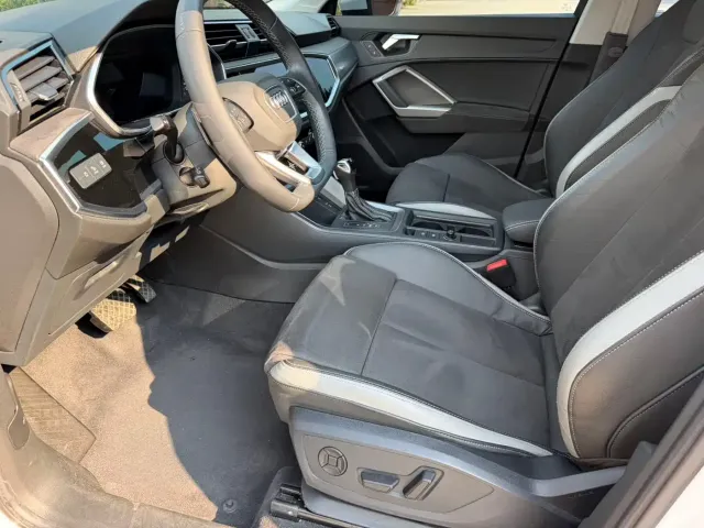 Audi Q3 — Фото автомобиля 11