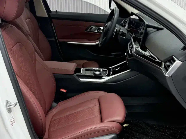 BMW 3 Series — Фото автомобиля 10