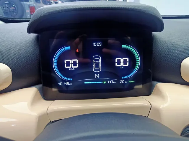 Leapmotor T03 — Фото автомобиля 10