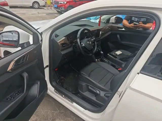 Volkswagen Tharu — Фото автомобиля 15
