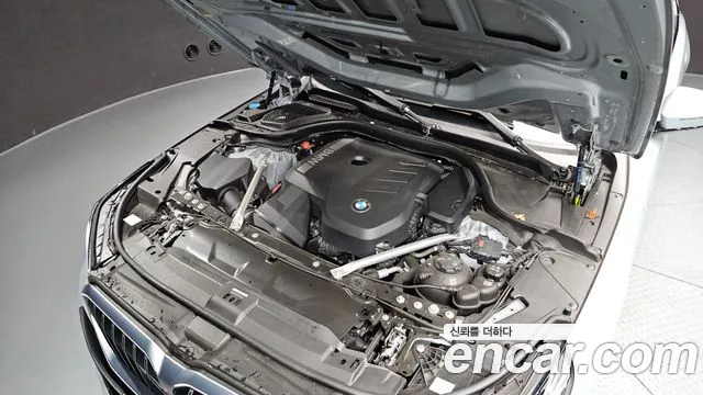 BMW 5-Series 5 серия (G60) 530i xDrive M Sport — Фото автомобиля 6