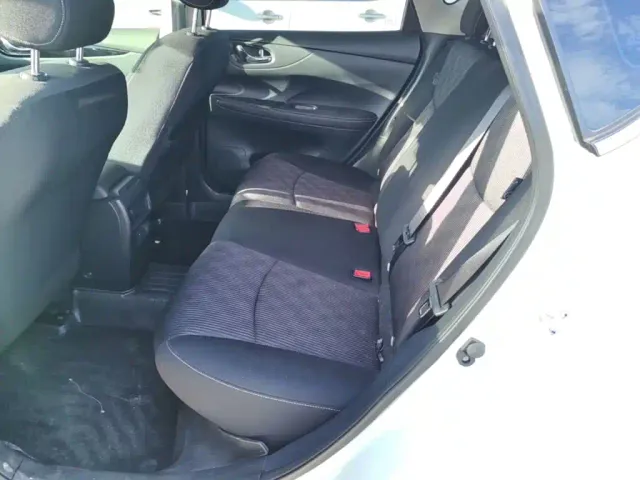 Nissan Tiida — Фото автомобиля 16