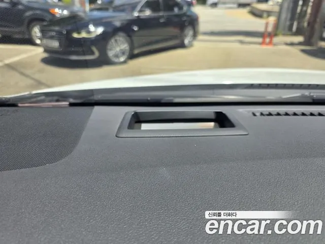 Toyota Prius — Фото автомобиля 14