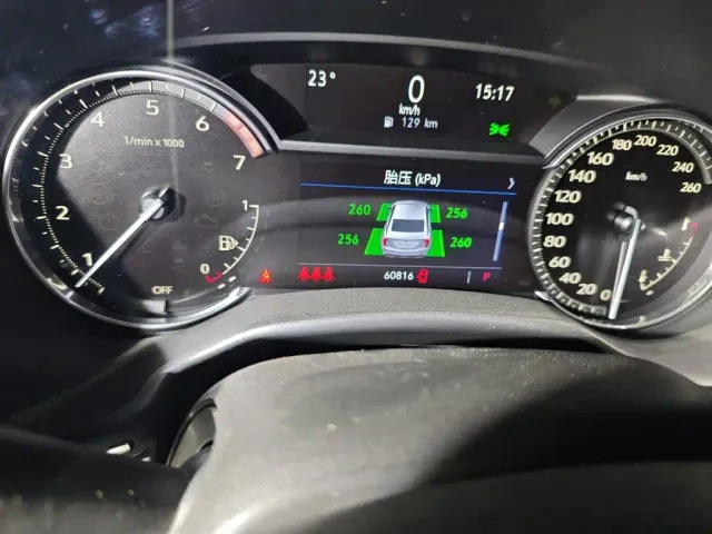 Cadillac CT5 — Фото автомобиля 8