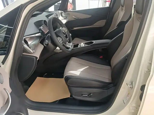 BYD Dolphin — Фото автомобиля 14
